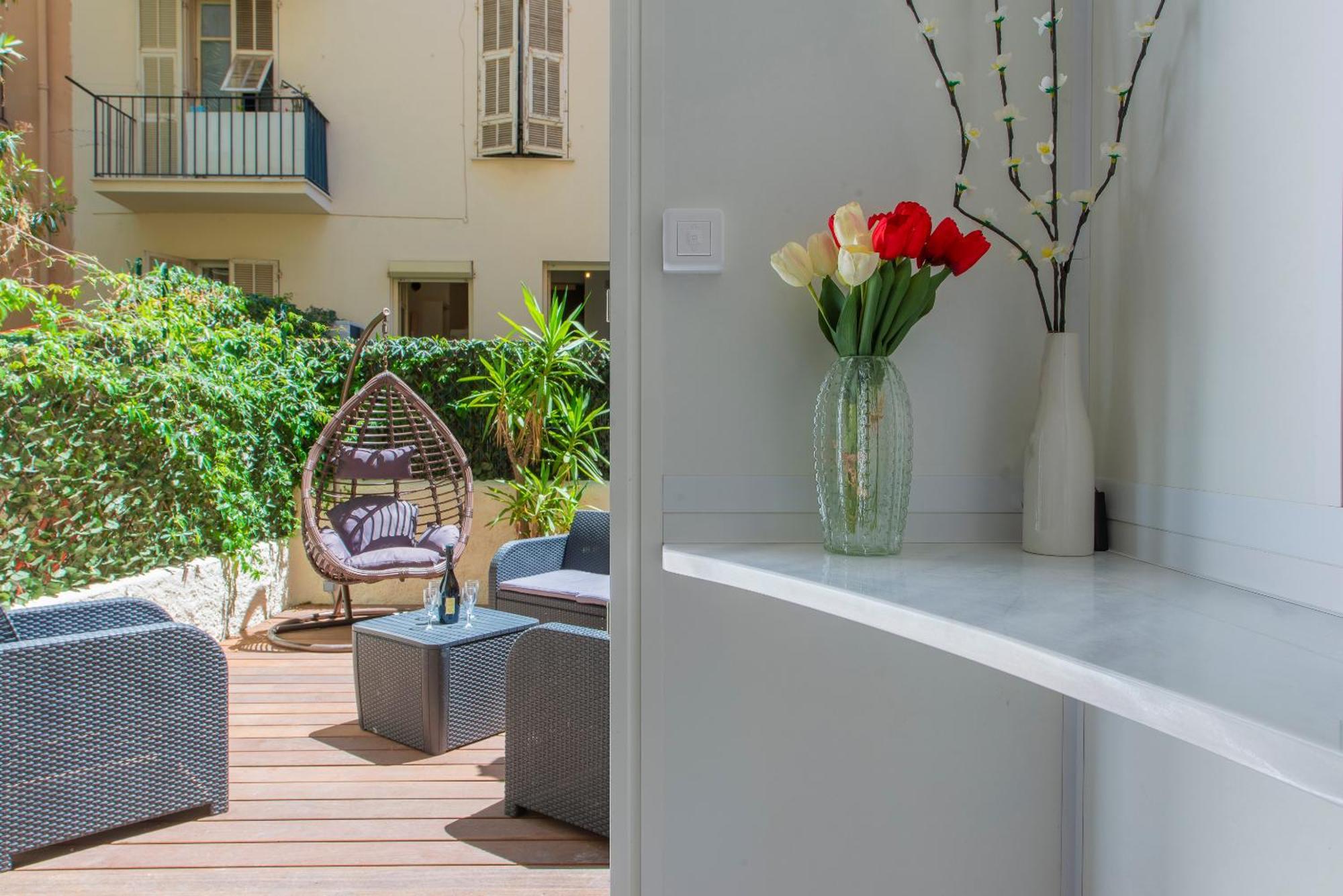 Musiciens Joli Duplex 2 Garage Privatif Et Terrasse Nizza